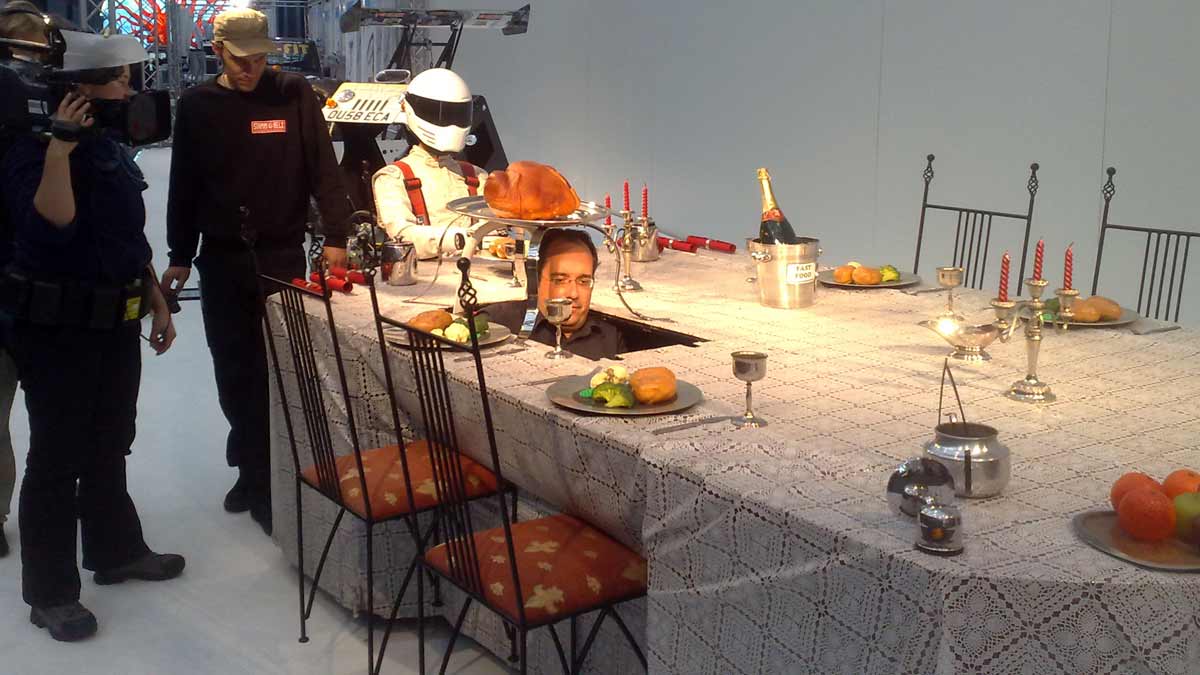 Fahrender Tisch für die Techno Classica, Essen Fahrender Tisch für die Techno Classica, Essen